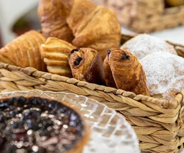 ベッド・アンド・ブレックファスト Noah リミニ